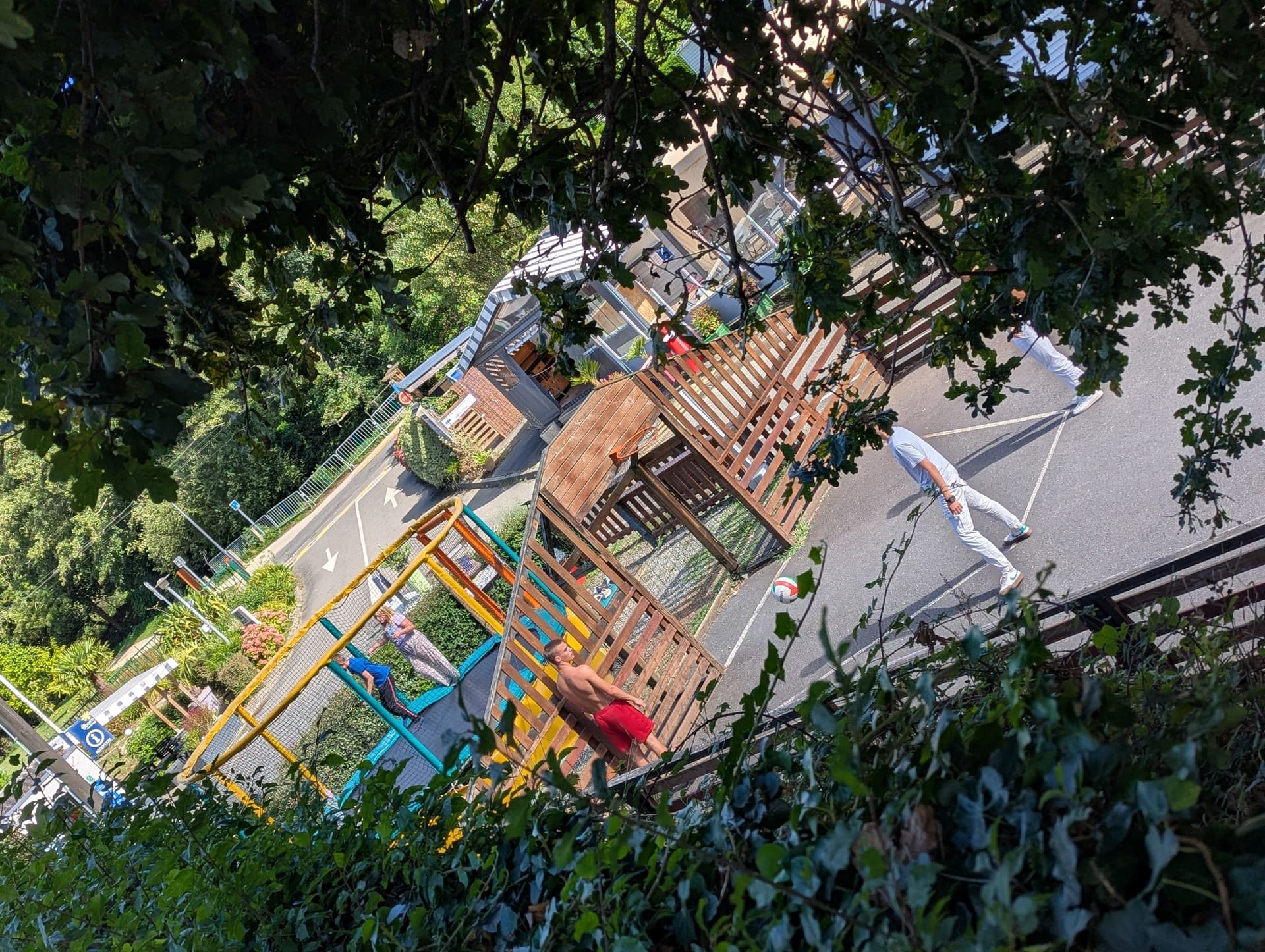 camping dans la vallee du gouedic
