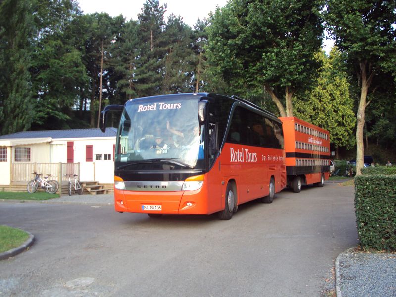 parking bus camping bertagne